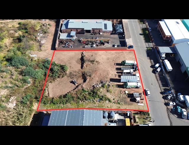 2,706M² VACANT LAND FOR SALE IN STORMILL
